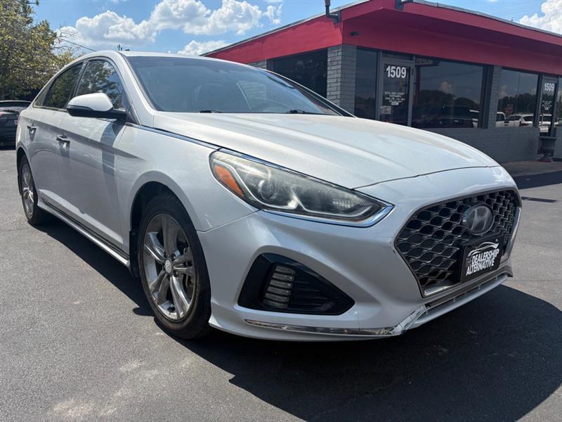 Hyundai Sonata photo 7
