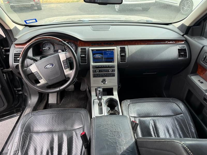 Ford Flex photo 8