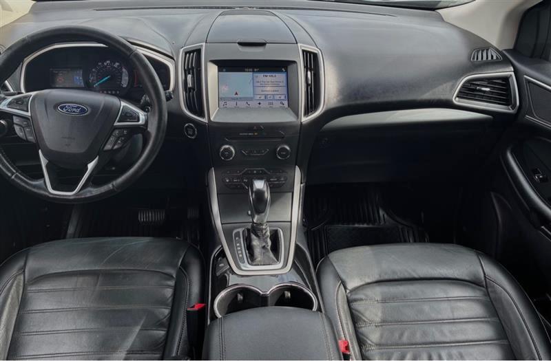 Ford Edge photo 6