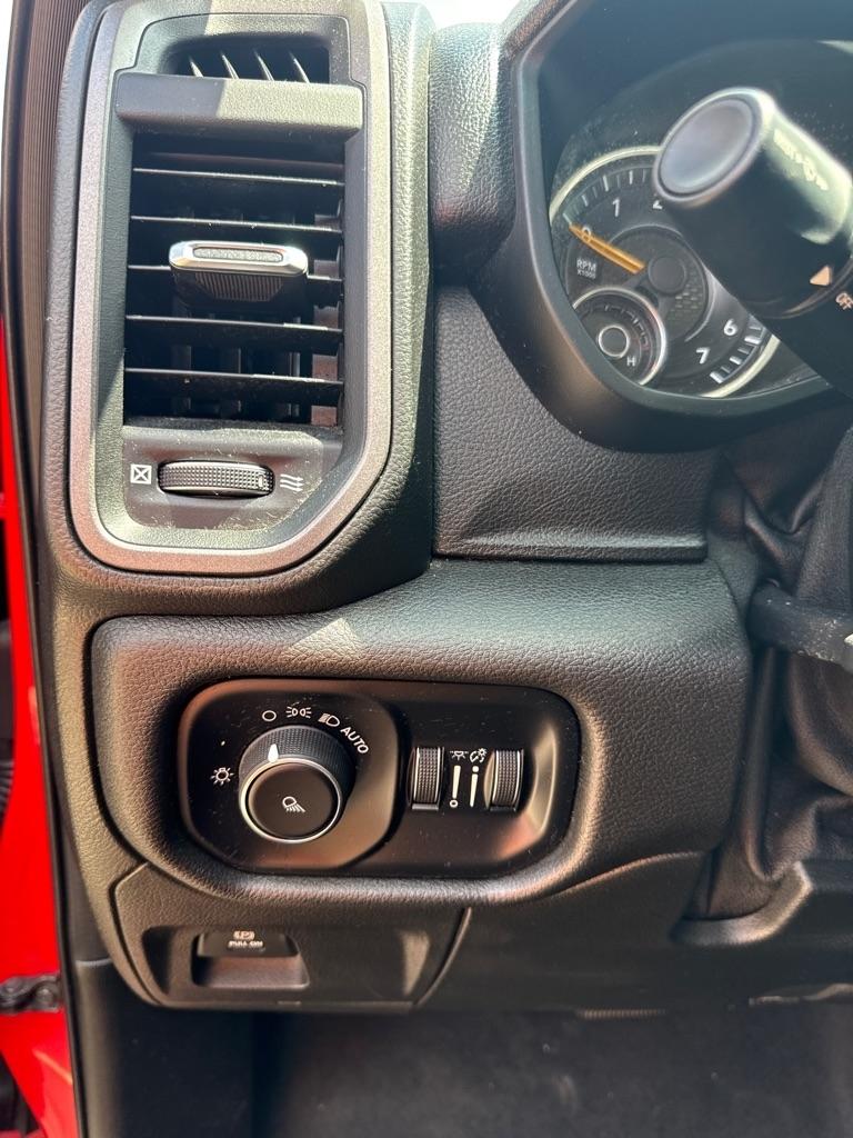 2019 RAM Ram 1500 Pickup Tradesman - Photo 17