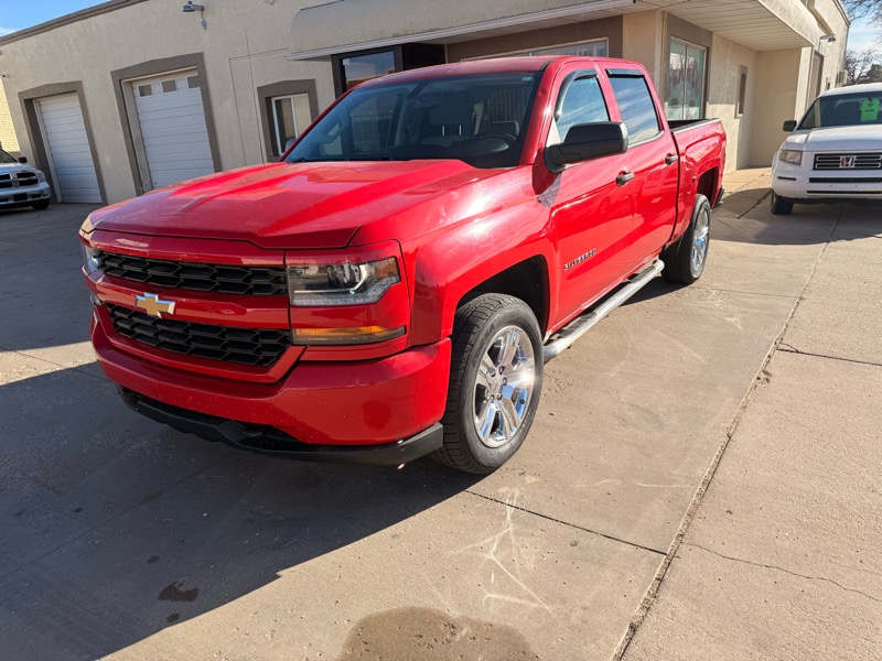 2018 Chevrolet Silverado 1500 Custom Crew Cab 4WD