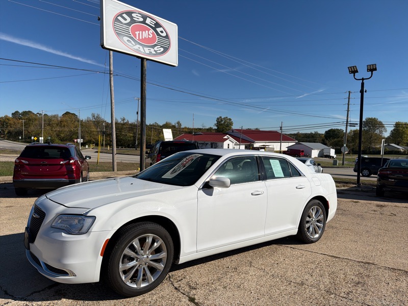 2019 Chrysler 300 Touring AWD