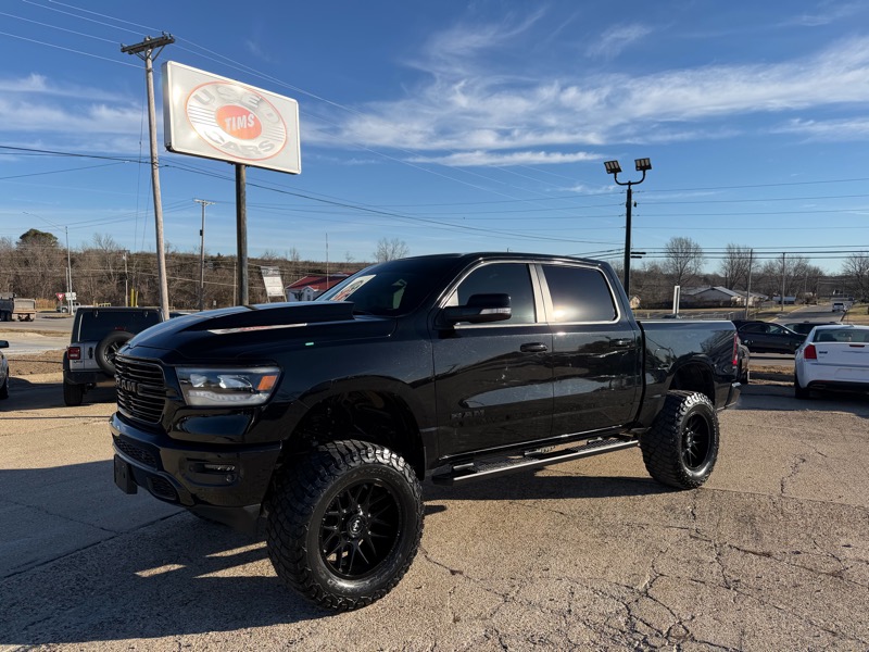 2020 RAM 1500 Big Horn Crew Cab SWB 4WD