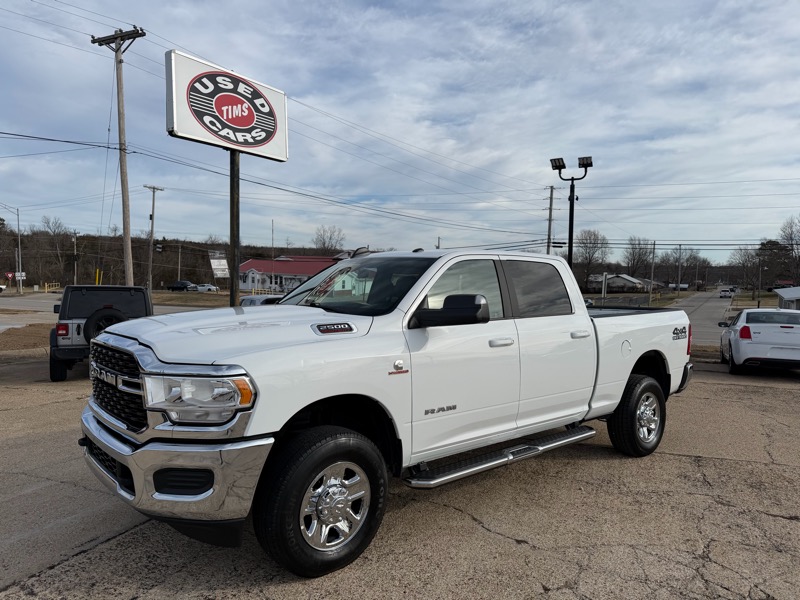2022 RAM 2500 Tradesman Crew Cab SWB 4WD