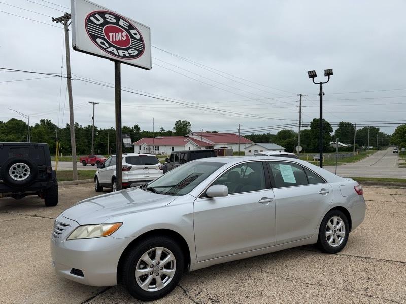 2009 Toyota Camry LE 5-Spd AT