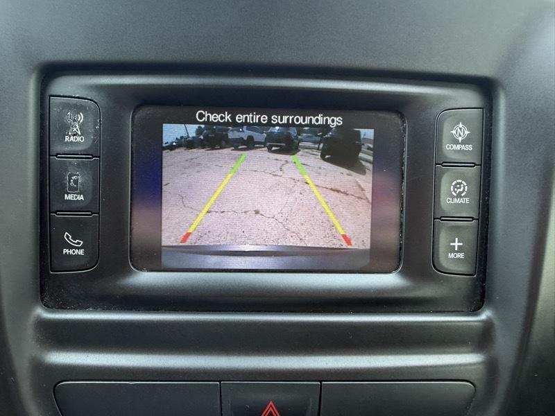 2015 Chrysler 200 Limited - Photo 16