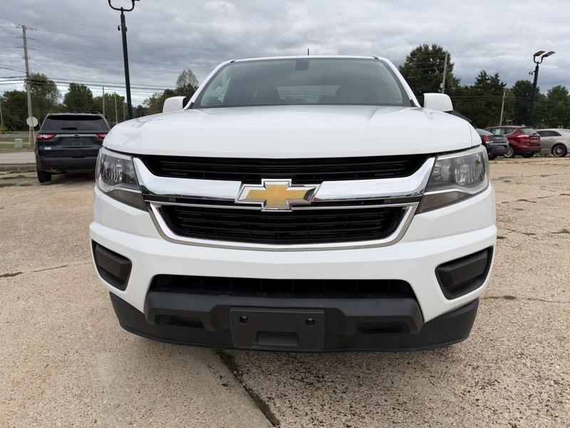 Chevrolet Colorado photo 2