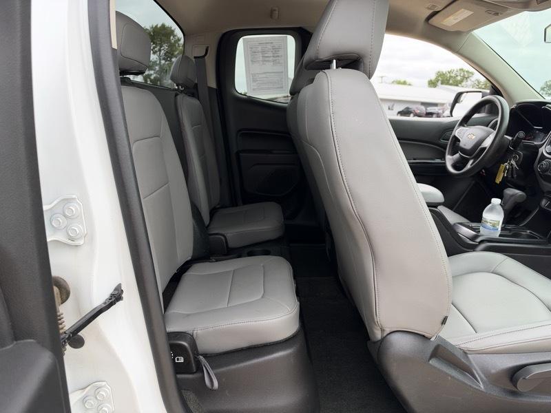 Chevrolet Colorado photo 8
