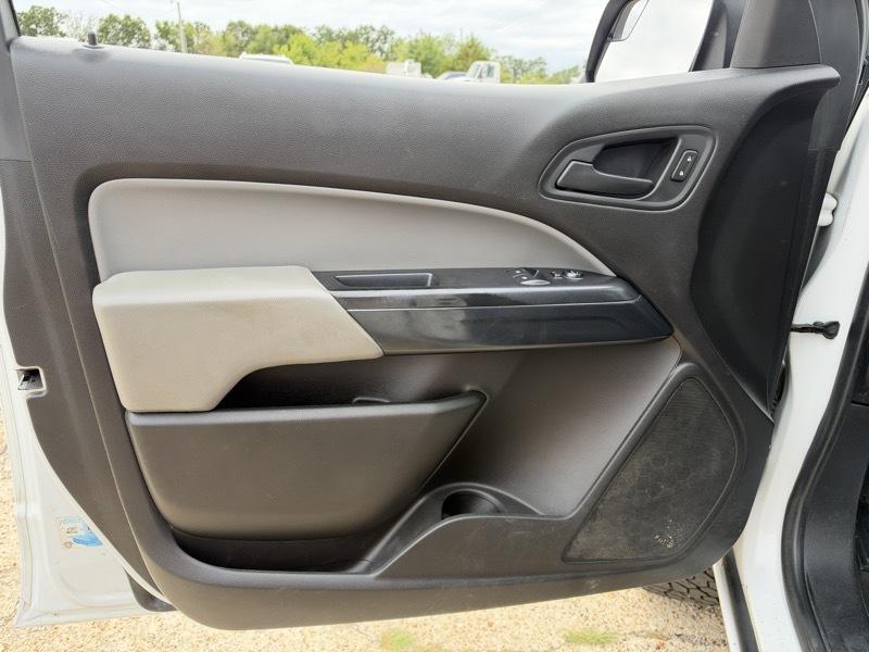 Chevrolet Colorado photo 15