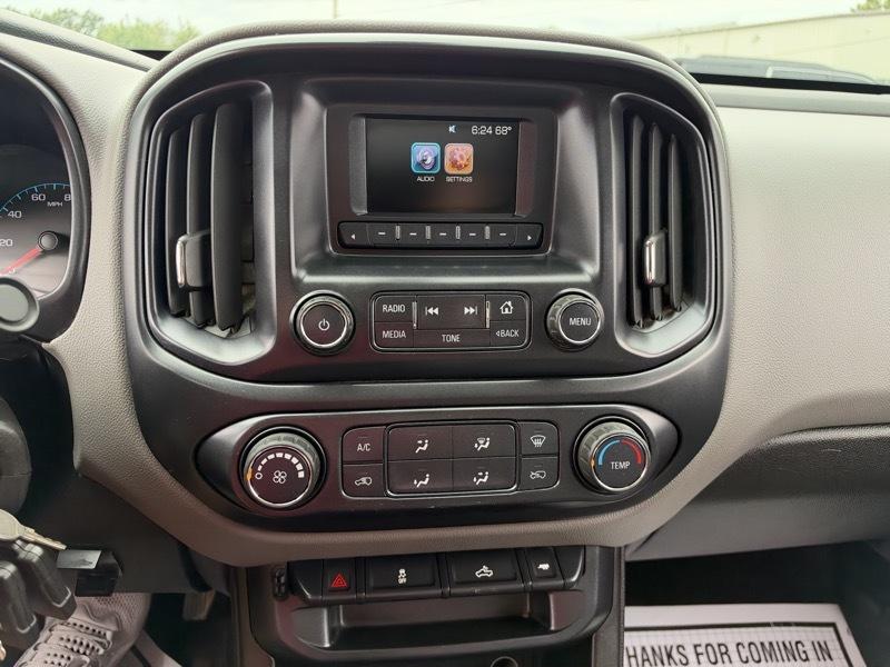Chevrolet Colorado photo 19