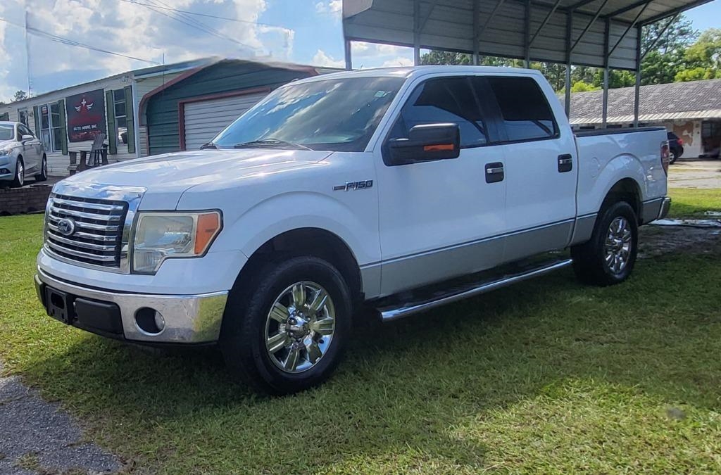 2010 Ford F-150 XLT SuperCrew 5.5-ft. Bed 2WD