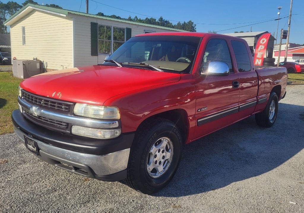1999 Chevrolet Silverado 1500 LS Ext. Cab Long Bed 2WD