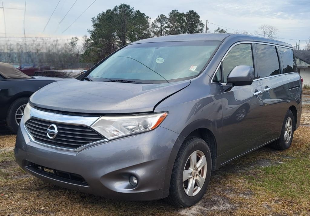 2015 Nissan Quest SV