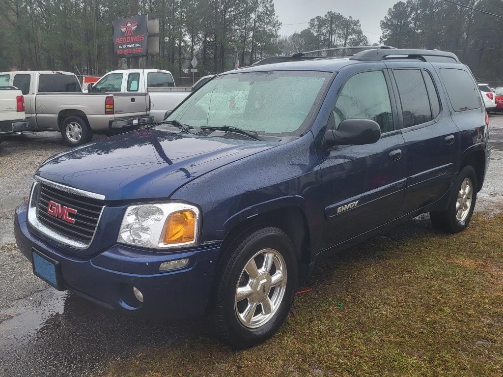 2004 GMC Envoy SLE's photo