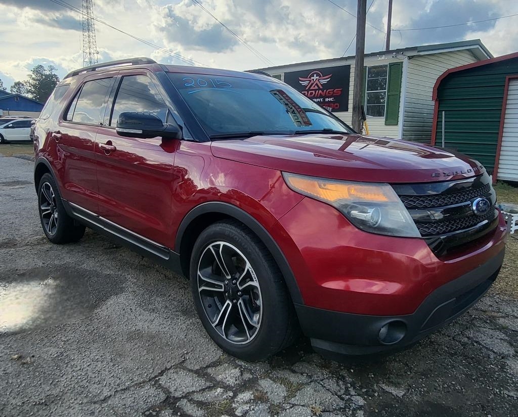 2015 Ford Explorer Sport's photo