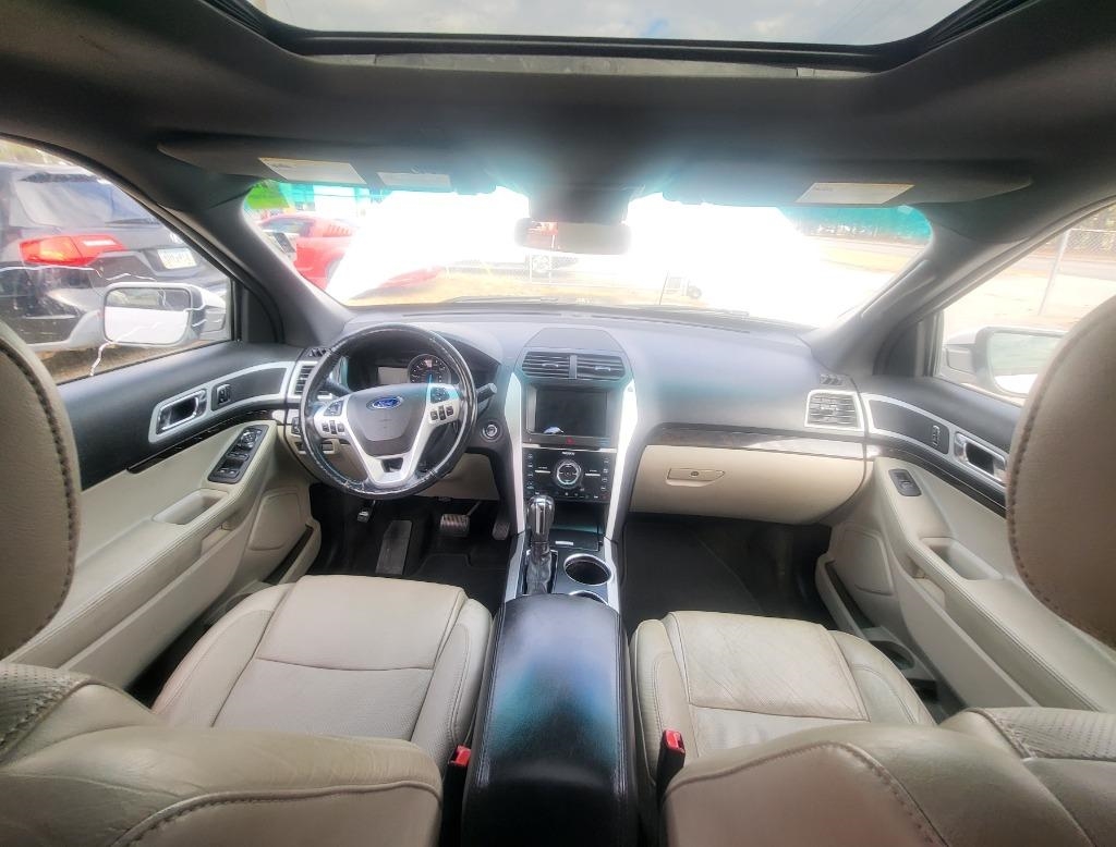 Ford Explorer Limited FWD 2014