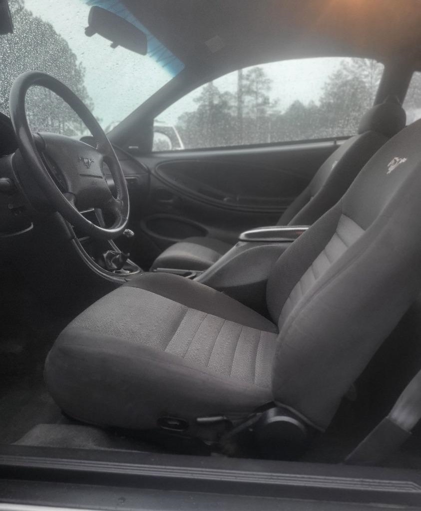 Ford Mustang GT Coupe 1999