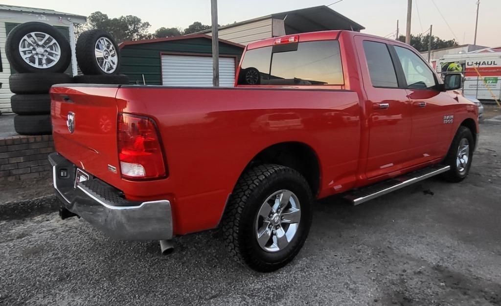 RAM 1500 SLT Quad Cab 2WD 2018