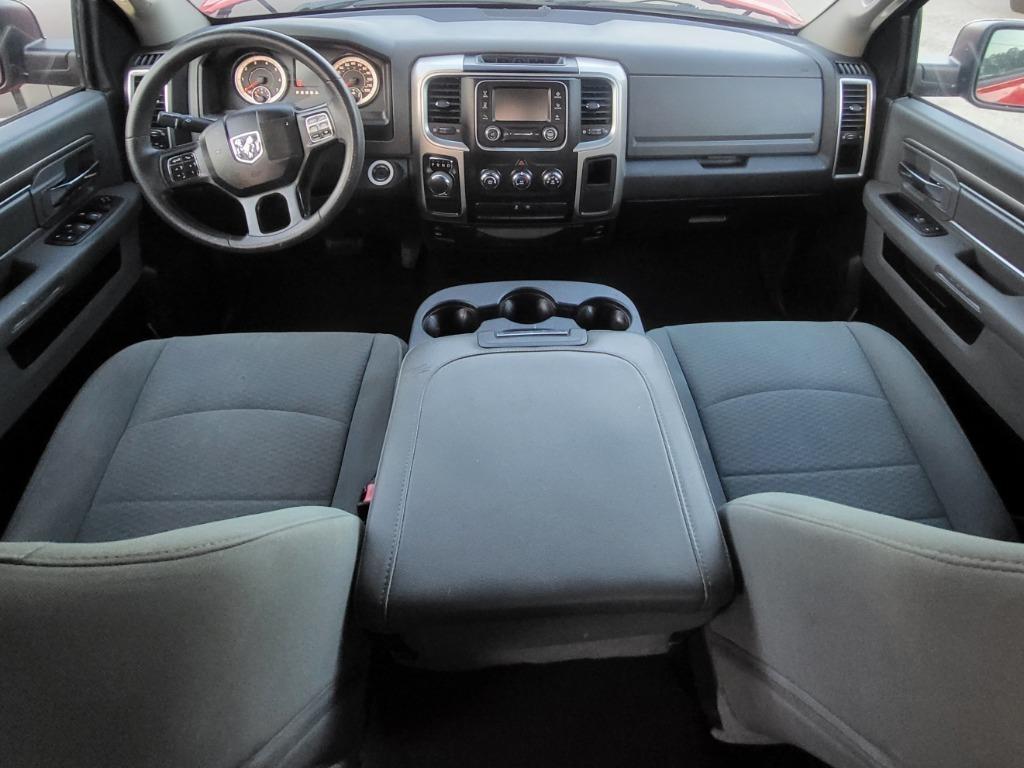 RAM 1500 SLT Quad Cab 2WD 2018