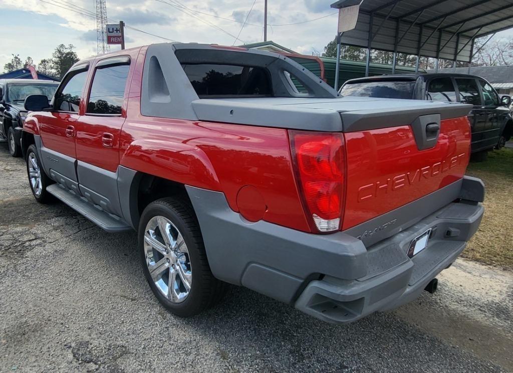 Chevrolet Avalanche 1500 2WD 2002