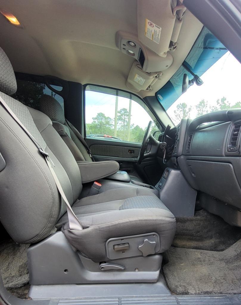 Chevrolet Avalanche 1500 2WD 2002