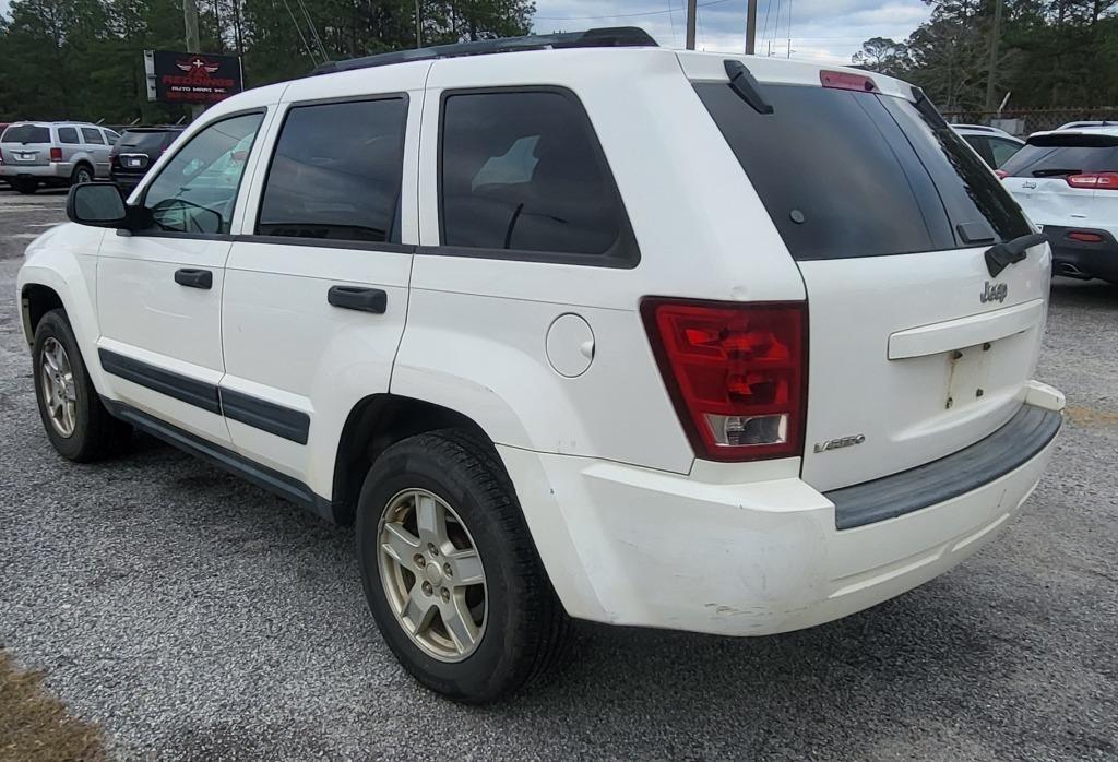 Jeep Grand Cherokee Laredo 2WD 2006