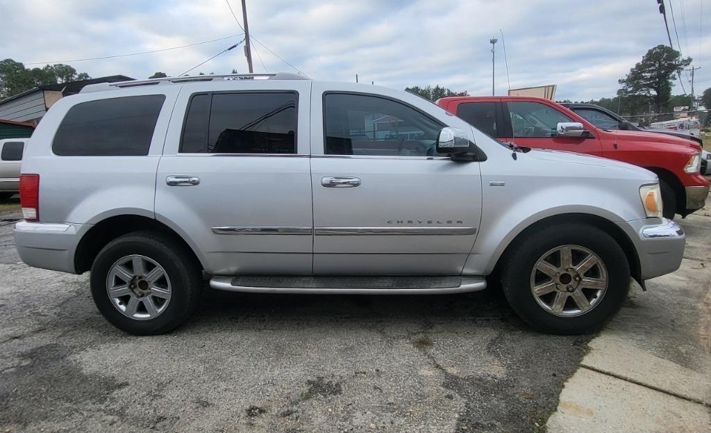 Chrysler Aspen Limited 2WD 2008