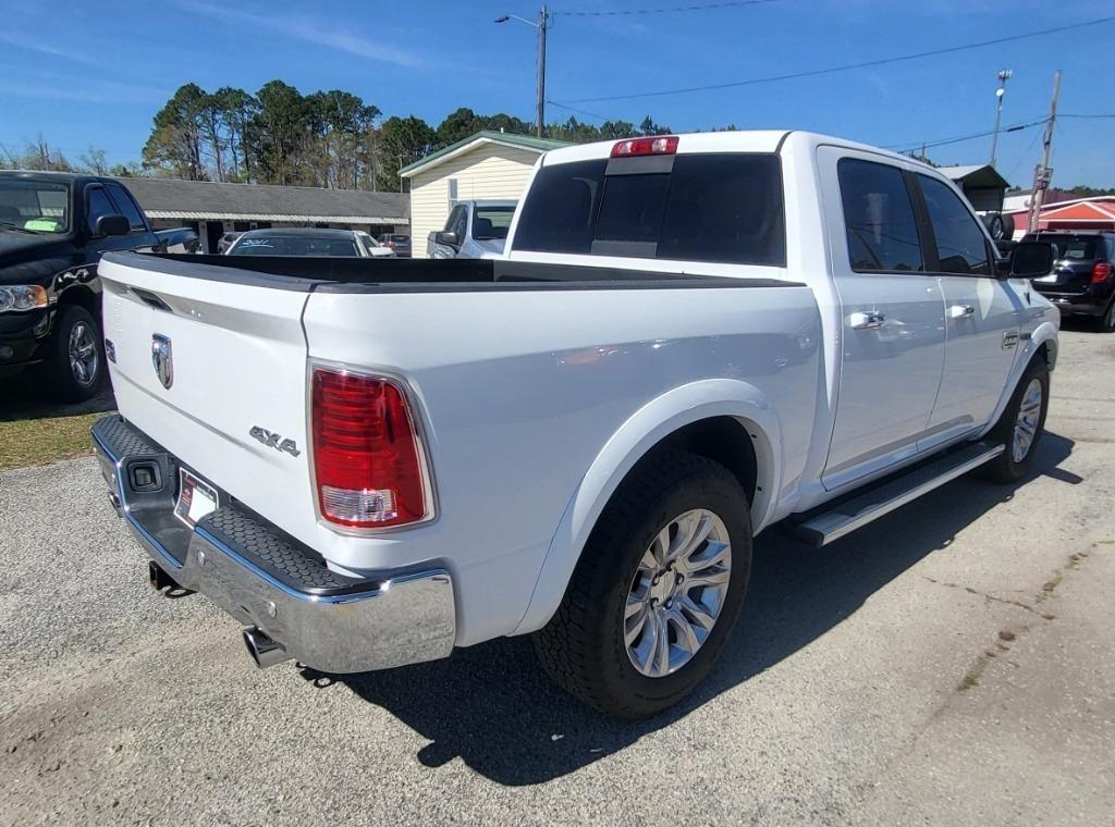 RAM 1500 Longhorn Crew Cab SWB 4WD 2015