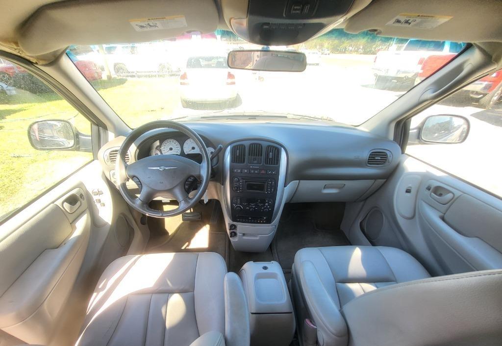 Chrysler Town & Country Touring 2006
