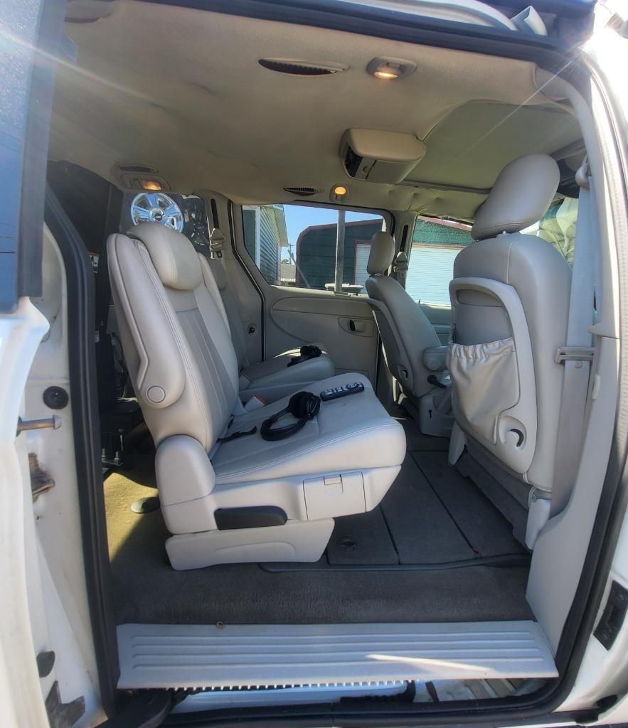 Chrysler Town & Country Touring 2006