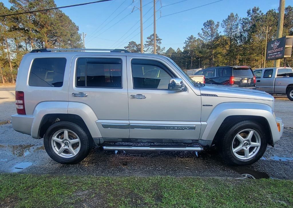 Jeep Liberty Sport 4WD 2011