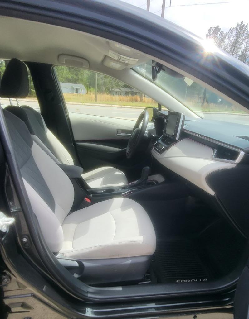 Toyota Corolla LE 2020