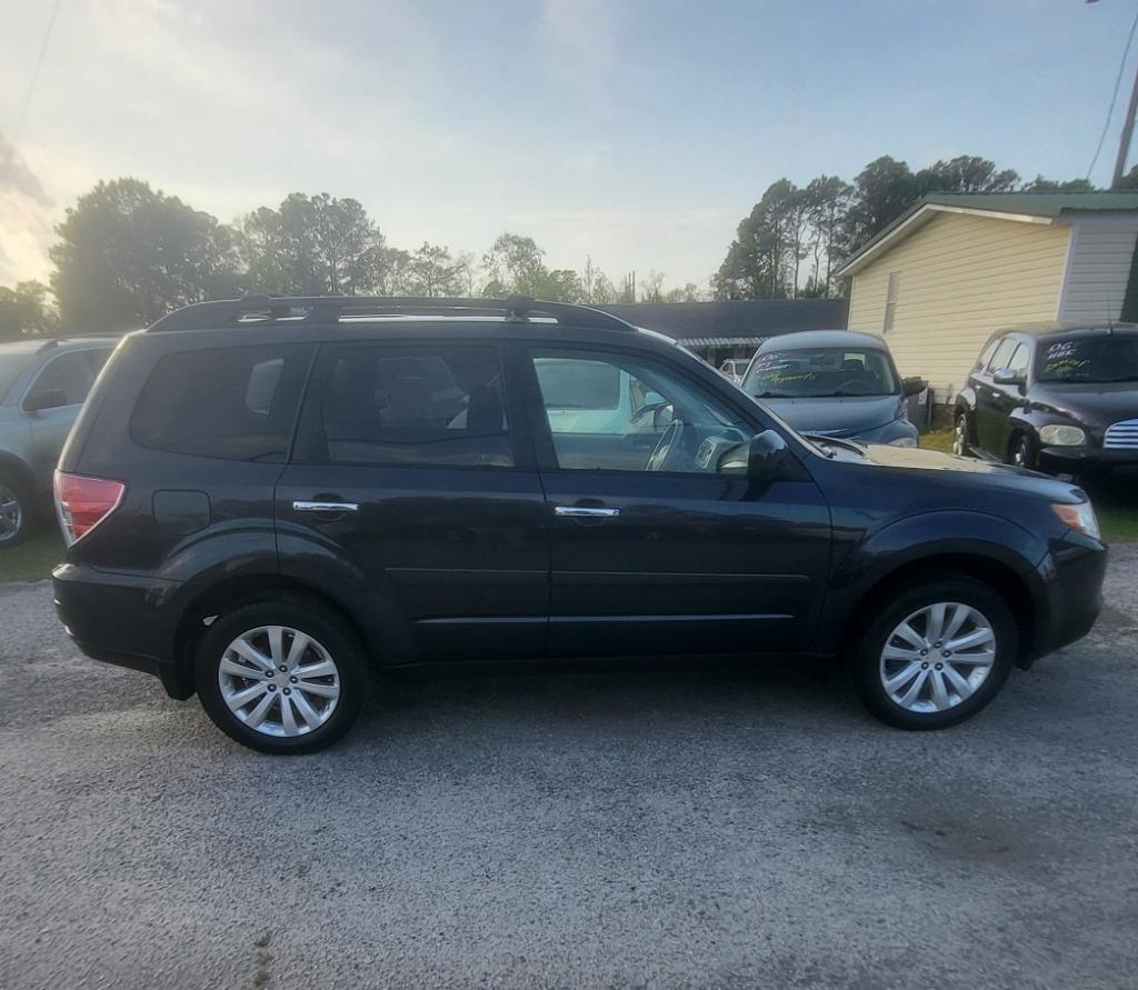Subaru Forester 2.5X Limited 2013