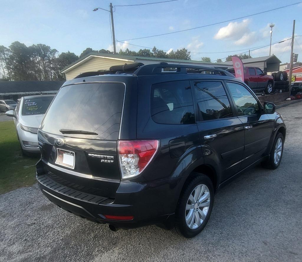 Subaru Forester 2.5X Limited 2013