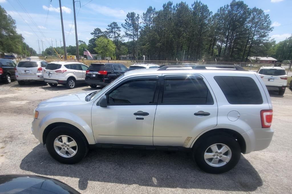 Ford Escape XLT FWD 2010