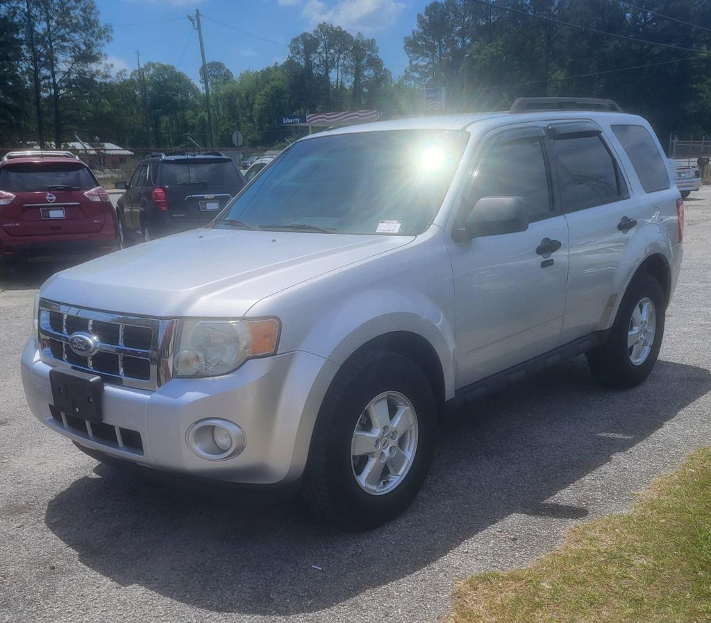 Ford Escape XLT FWD 2010