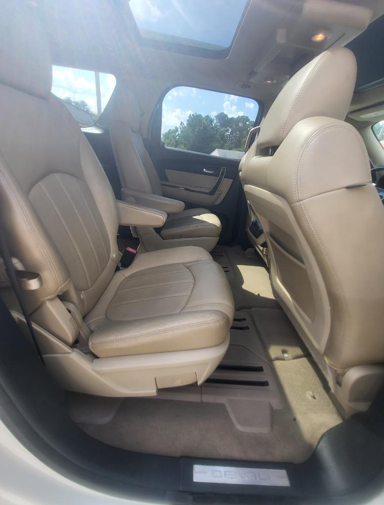 GMC Acadia Denali FWD 2011