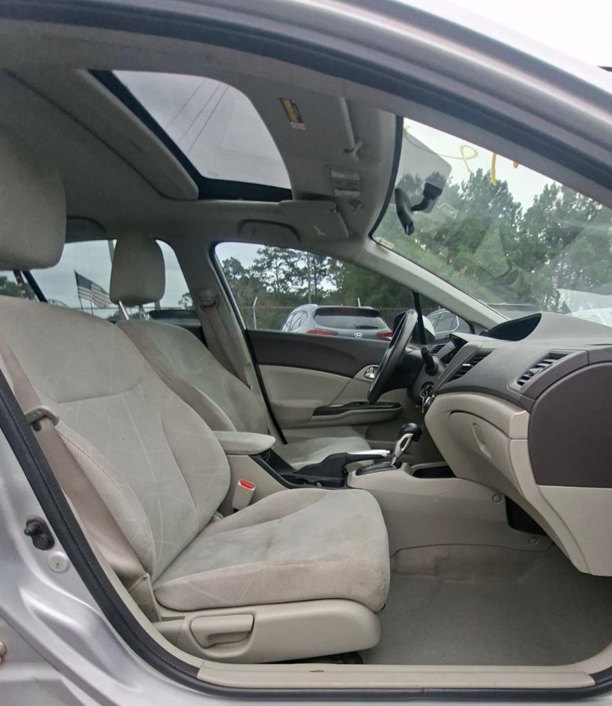 Honda Civic EX Sedan 5-Speed AT 2012