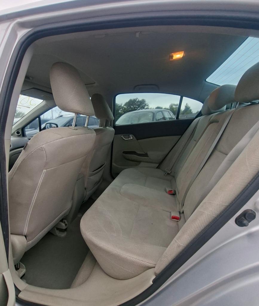 Honda Civic EX Sedan 5-Speed AT 2012