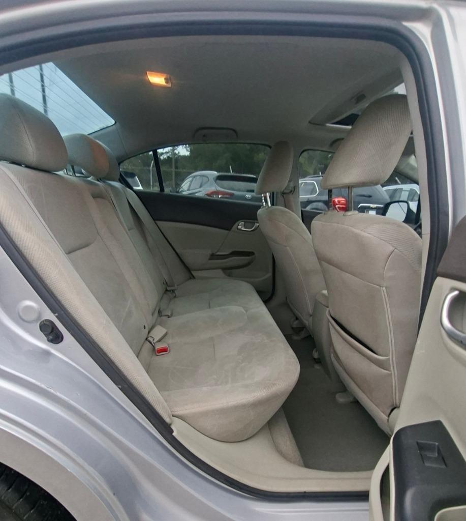 Honda Civic EX Sedan 5-Speed AT 2012