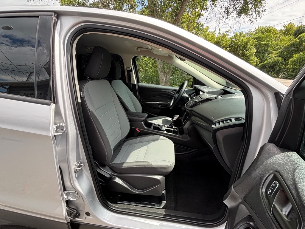 Ford Escape S FWD 2018 Ford Escape S FWD 2018