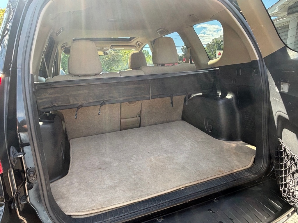 Toyota RAV4 Base I4 2WD 2012 Toyota RAV4 Base I4 2WD 2012