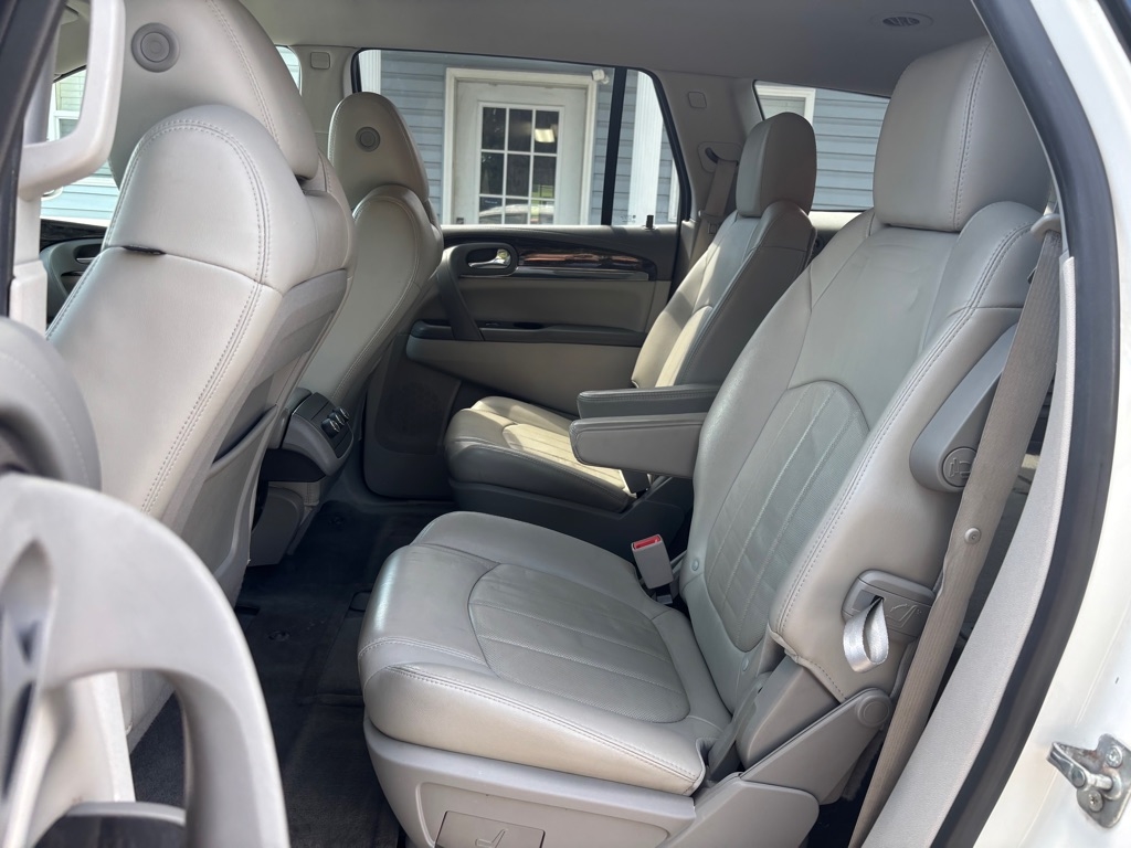 Buick Enclave Leather AWD 2015 Buick Enclave Leather AWD 2015