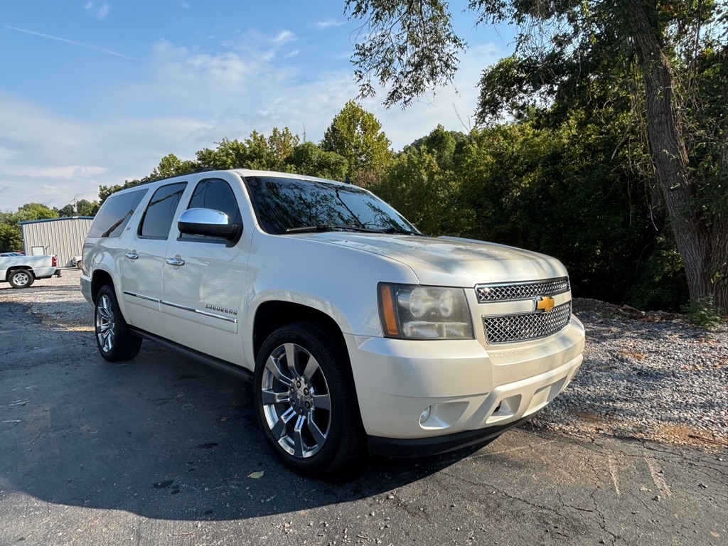 Chevrolet Suburban LTZ 1500 4WD 2011 Chevrolet Suburban LTZ 1500 4WD 2011