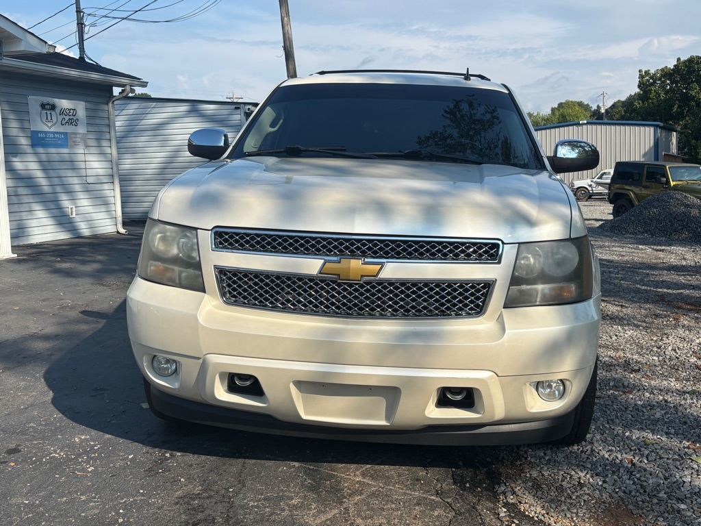 Chevrolet Suburban LTZ 1500 4WD 2011 Chevrolet Suburban LTZ 1500 4WD 2011