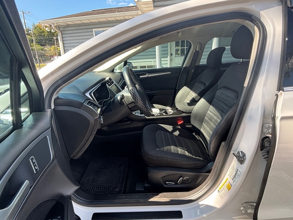 Ford Fusion SE 2016 Ford Fusion SE 2016