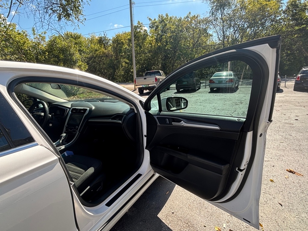 Ford Fusion SE 2016 Ford Fusion SE 2016