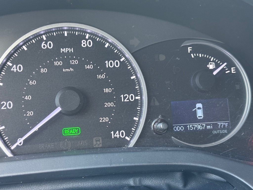 Lexus CT 200h Base 2013 Lexus CT 200h Base 2013