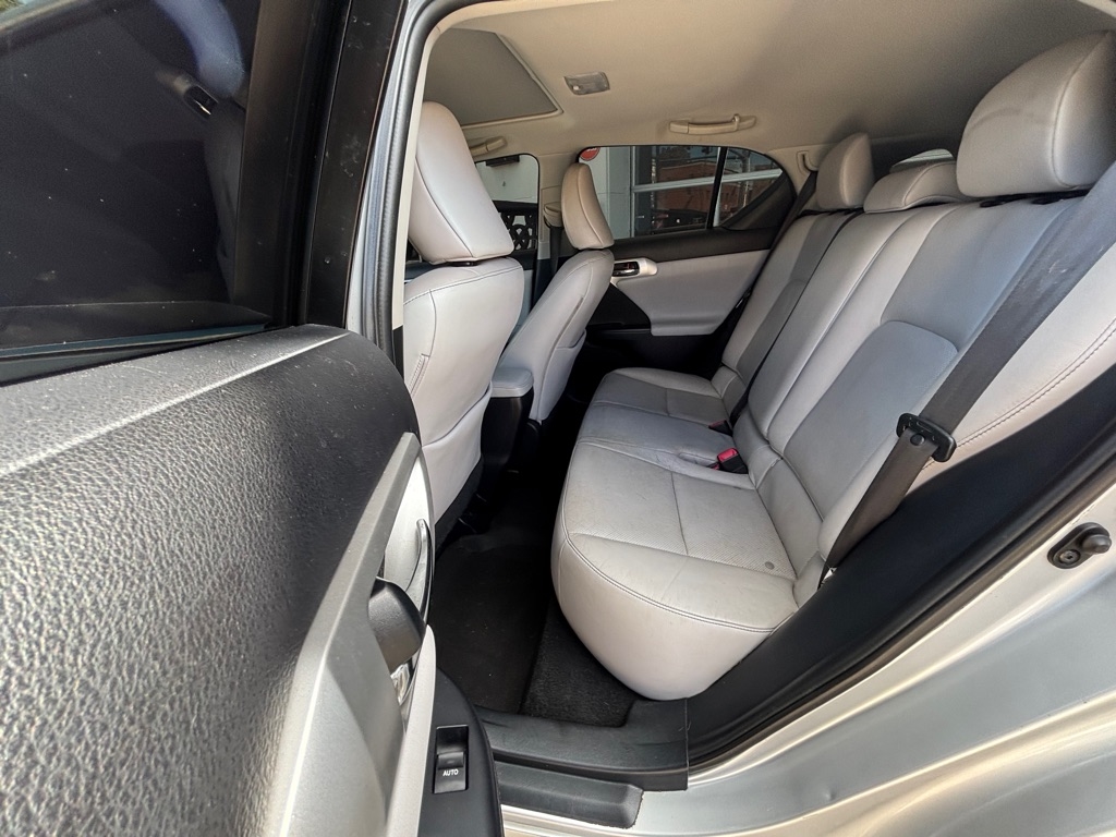 Lexus CT 200h Base 2013 Lexus CT 200h Base 2013