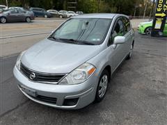 2011 Nissan Versa 